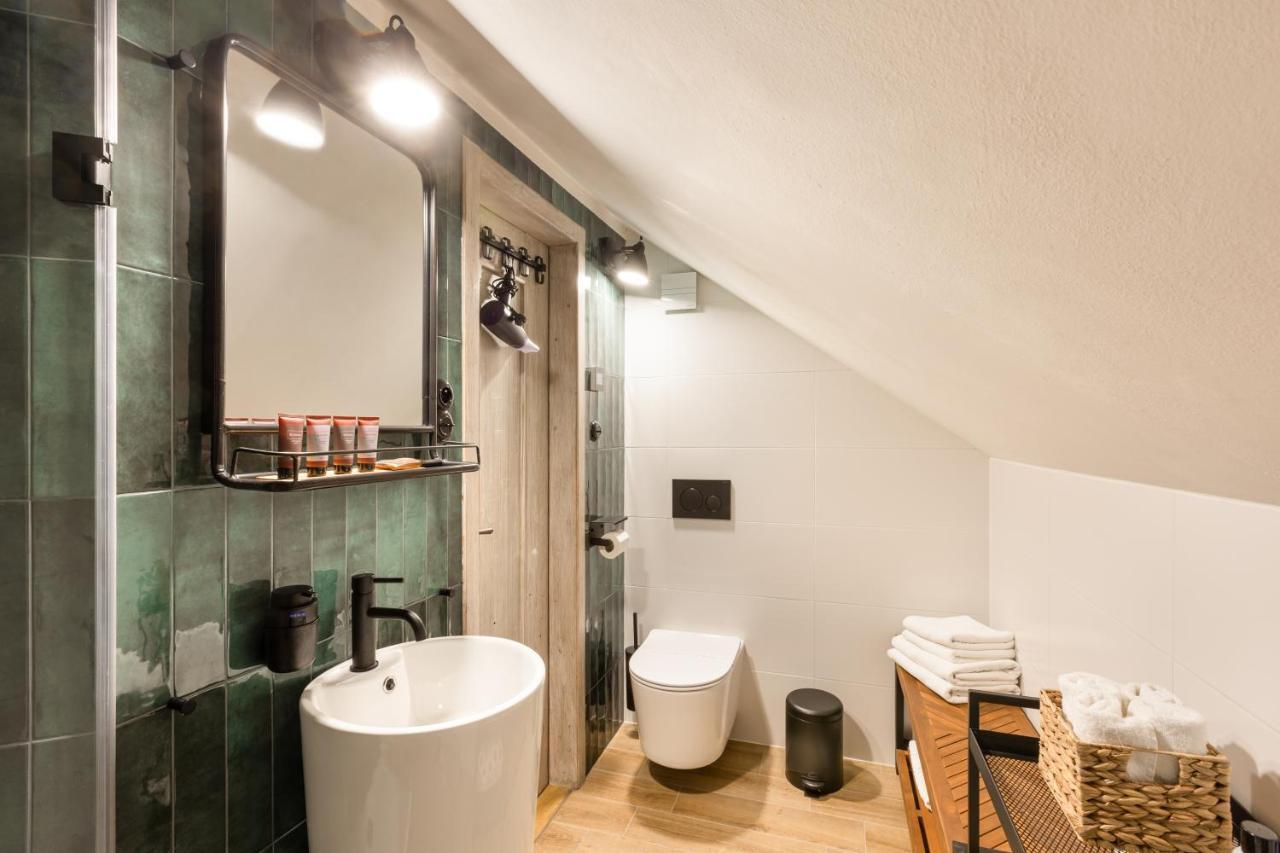 Bohemian Chic 2 Bedroom 2 Bathroom Loft With Hanging Chair Praha Exteriér fotografie