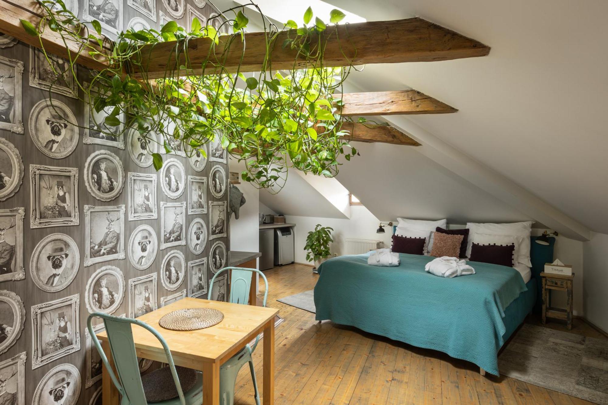 Bohemian Chic 2 Bedroom 2 Bathroom Loft With Hanging Chair Praha Exteriér fotografie